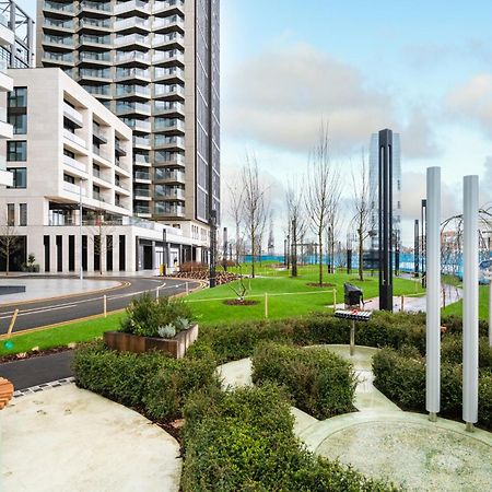 Elegant And Modern Apartments In Canary Wharf Right Next To Thames Londres Exterior foto