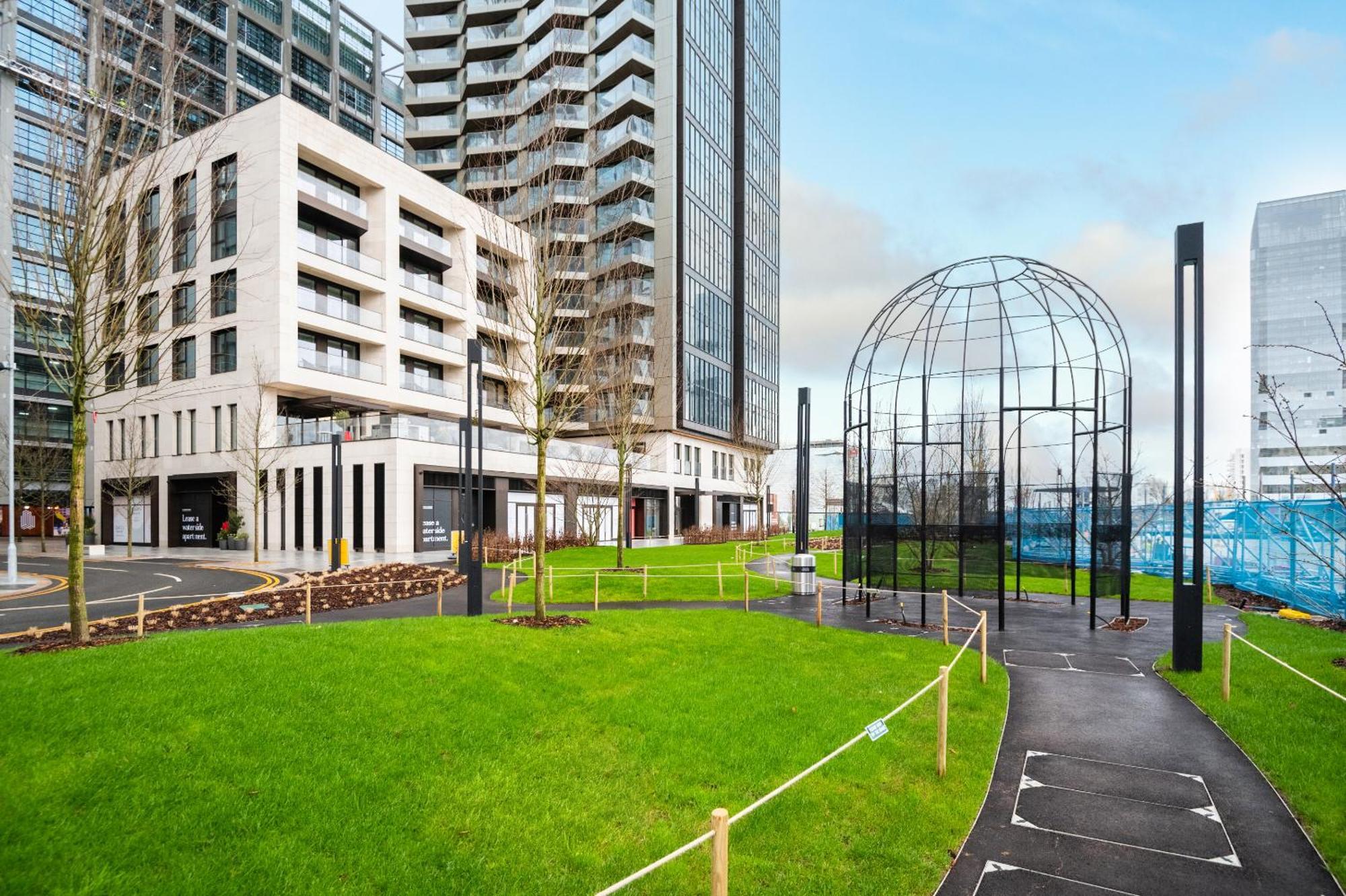 Elegant And Modern Apartments In Canary Wharf Right Next To Thames Londres Exterior foto