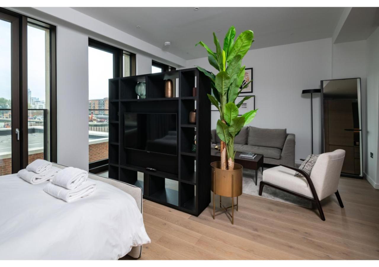 Elegant And Modern Apartments In Canary Wharf Right Next To Thames Londres Exterior foto